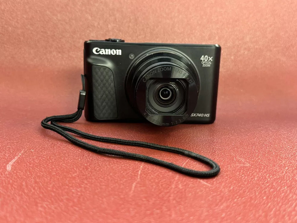 Canon PowerShot SX740 HS Compact Digital Camera Black 64GB Memory Card